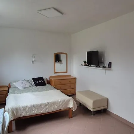 Apartma In The Countryside Under Storzic Apartment *