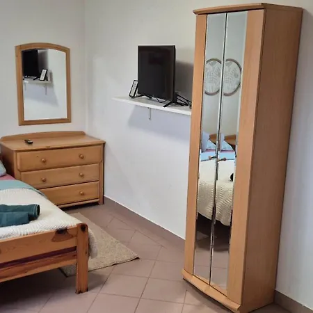 Apartma In The Countryside Under Storzic Apartman